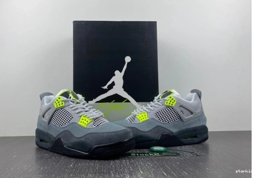  SE  Neon Retro CT5342-007 Jordan 4 95 CT5342-007 1215
